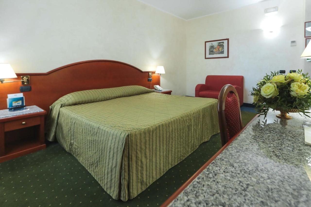 Edra Palace Hotel & Ristorante Cassino Esterno foto