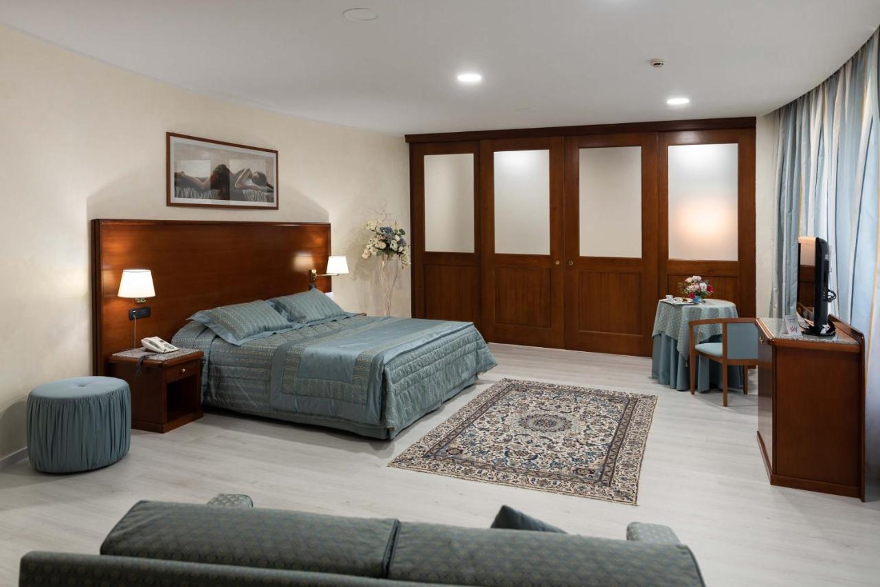Edra Palace Hotel & Ristorante Cassino Esterno foto