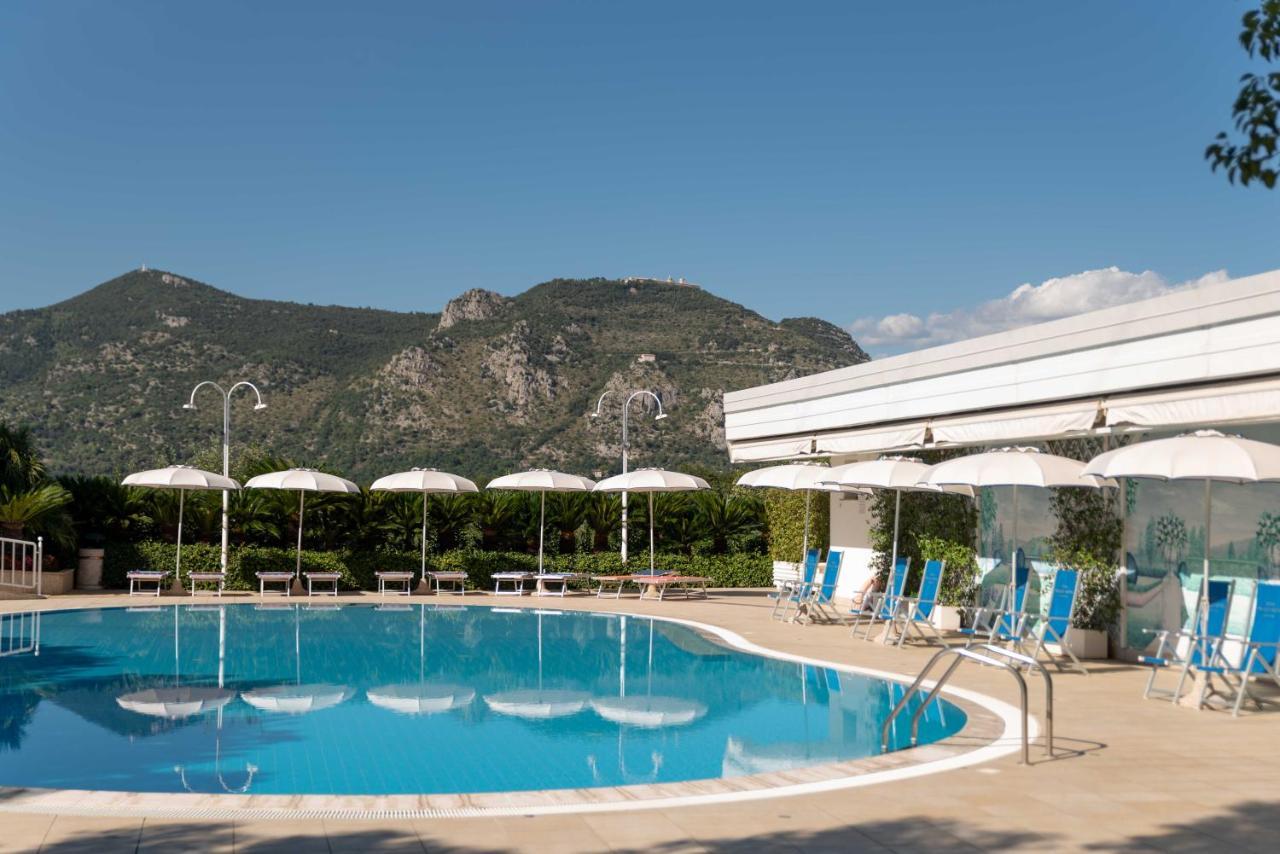 Edra Palace Hotel & Ristorante Cassino Esterno foto