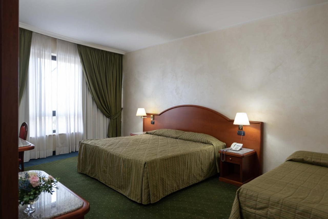 Edra Palace Hotel & Ristorante Cassino Esterno foto