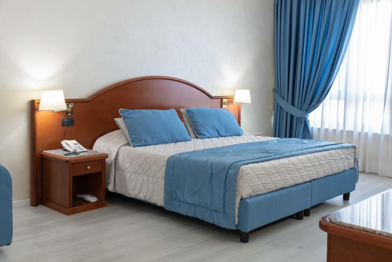 Edra Palace Hotel & Ristorante Cassino Esterno foto