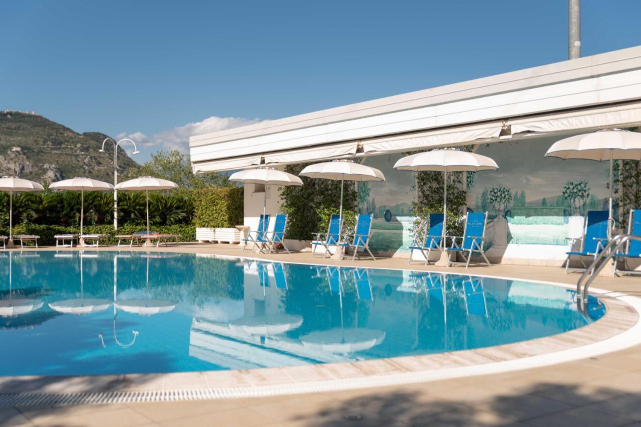 Edra Palace Hotel & Ristorante Cassino Esterno foto