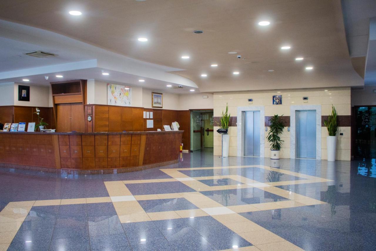 Edra Palace Hotel & Ristorante Cassino Esterno foto