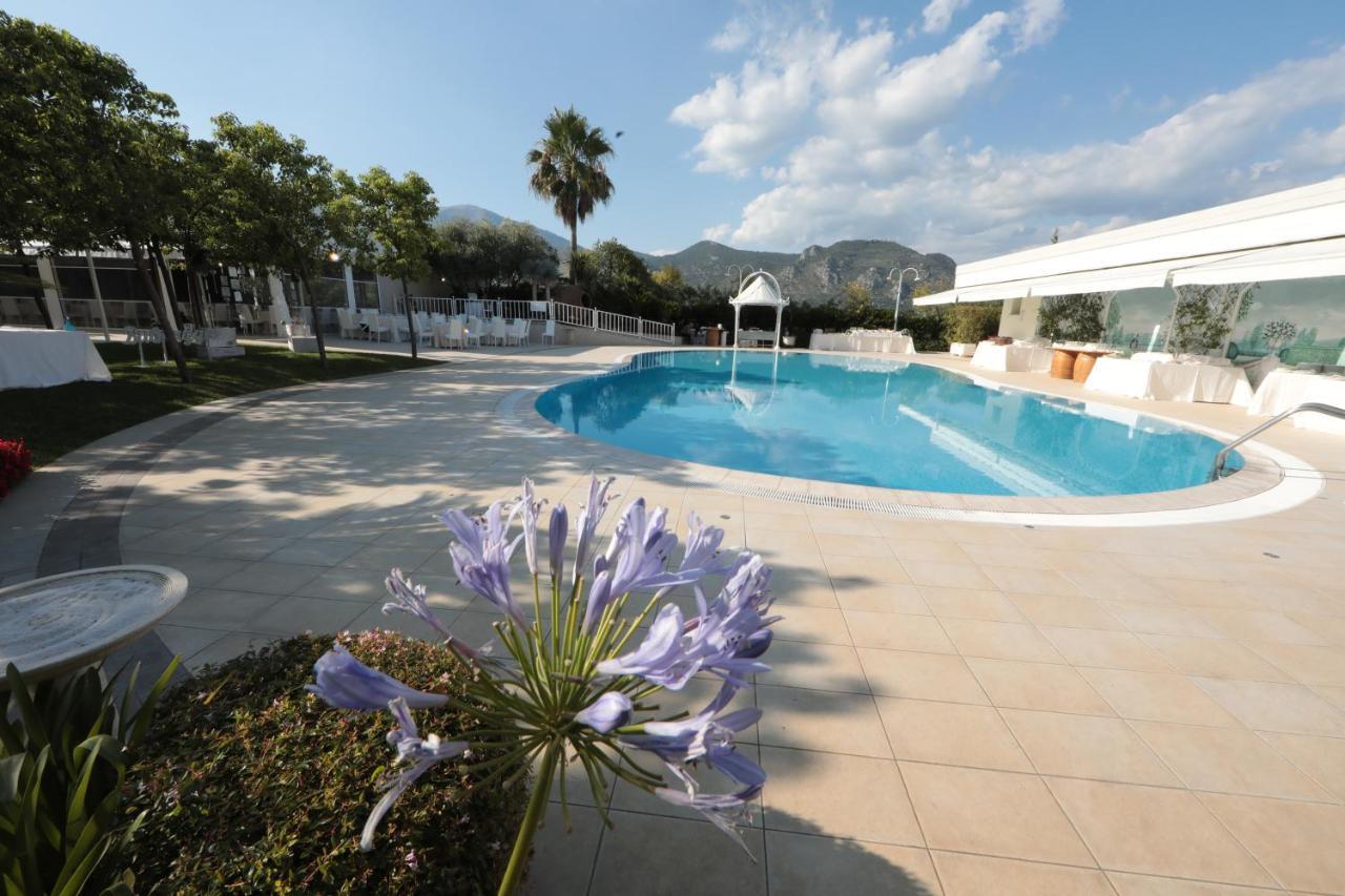 Edra Palace Hotel & Ristorante Cassino Esterno foto